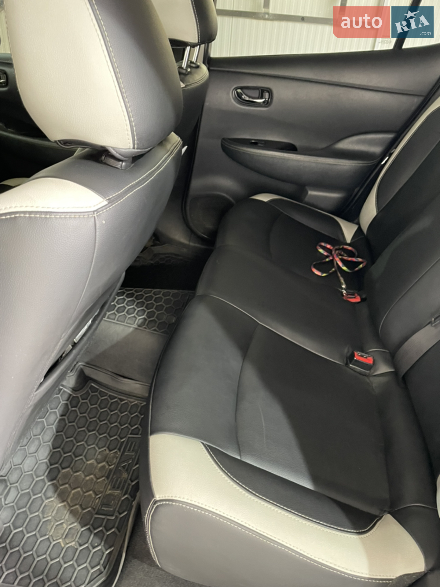 2014 Nissan Leaf - мініатюра 16
