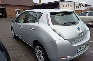 Хетчбек Nissan Leaf 2012 в Кривому Розі