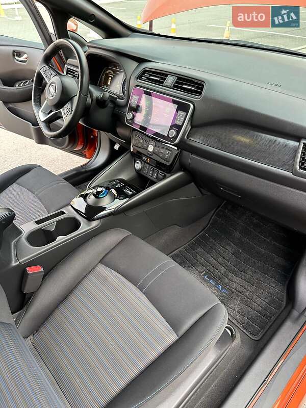 Хэтчбек Nissan Leaf 2021 в Харькове