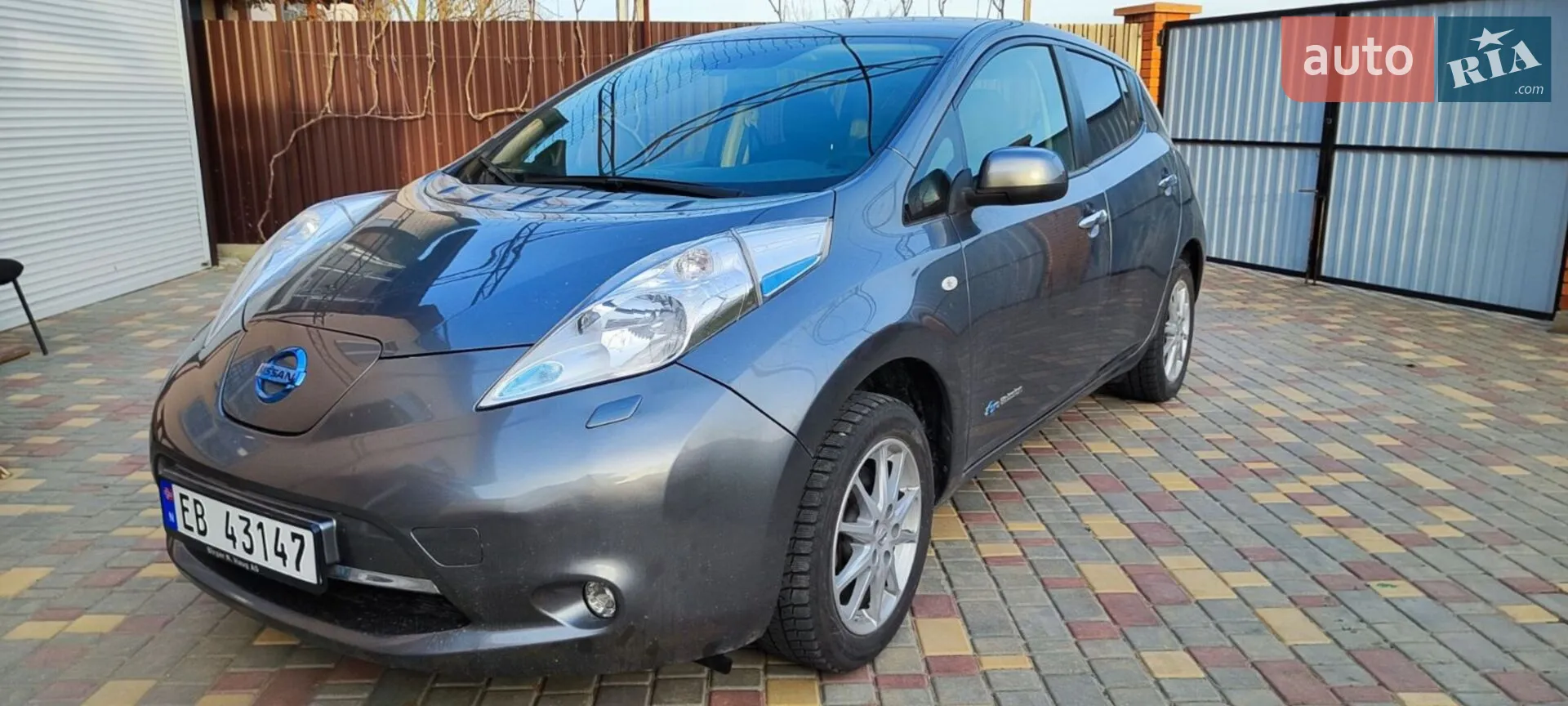 2017 Nissan Leaf - мініатюра 15