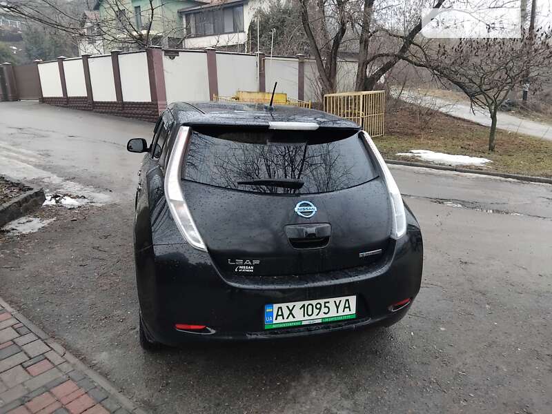 Хетчбек Nissan Leaf 2015 в Харкові фото 2 Хетчбек Nissan Leaf 2015 в Харкові