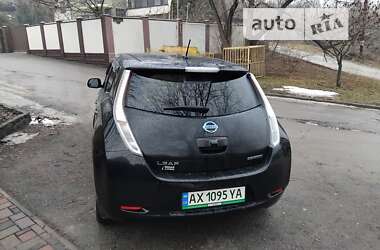 Хетчбек Nissan Leaf 2015 в Харкові