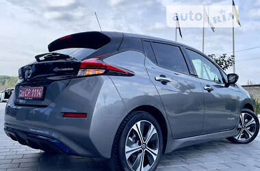 Хэтчбек Nissan Leaf 2018 в Самборе