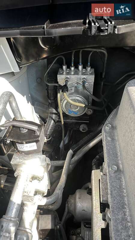 Хетчбек Nissan Leaf 2014 в Запоріжжі