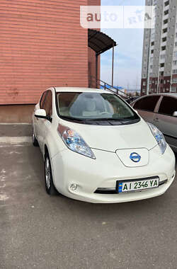 Хетчбек Nissan Leaf 2012 в Вишгороді