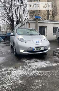 Хетчбек Nissan Leaf 2014 в Києві