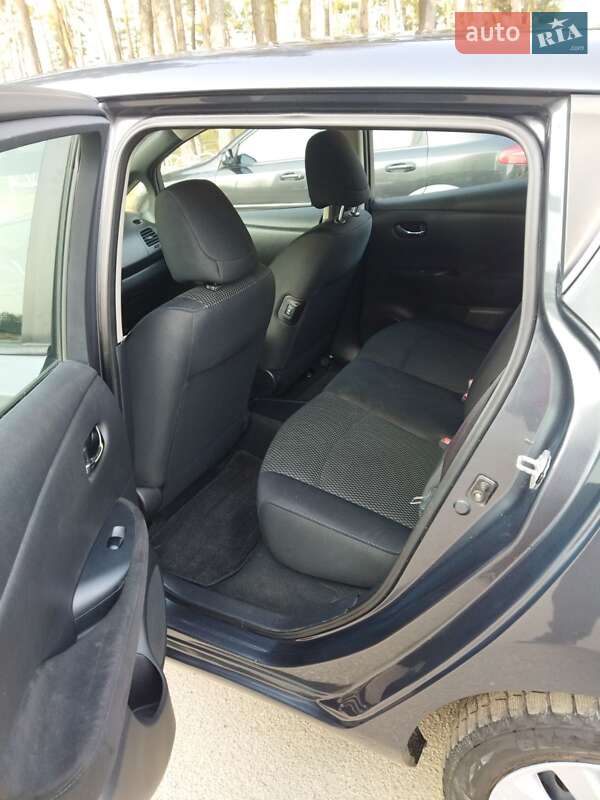Хетчбек Nissan Leaf 2013 в Харкові