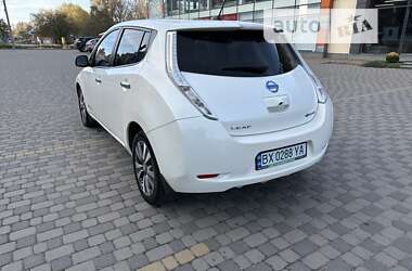 Хетчбек Nissan Leaf 2015 в Хмельницькому