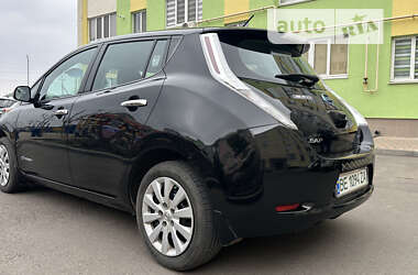 Хэтчбек Nissan Leaf 2016 в Николаеве