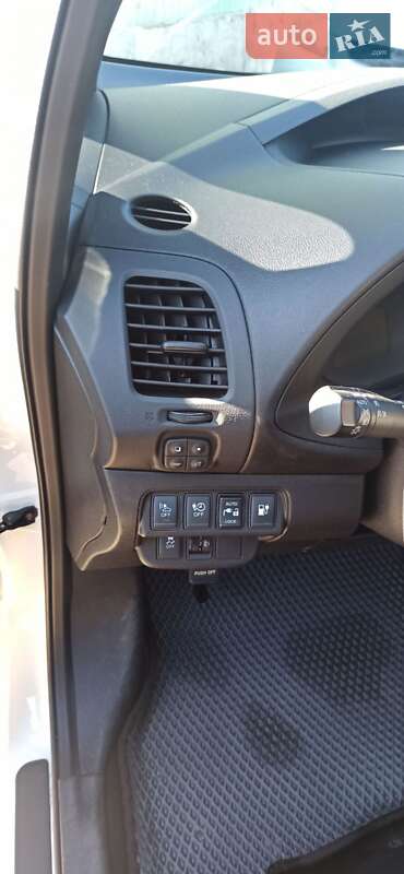 Хэтчбек Nissan Leaf 2015 в Бердичеве