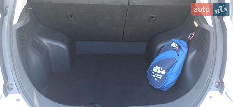 Хэтчбек Nissan Leaf 2015 в Бердичеве