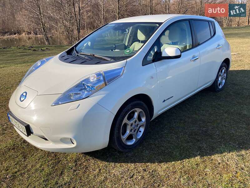 Хетчбек Nissan Leaf 2012 в Рівному