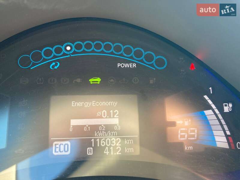 Хетчбек Nissan Leaf 2012 в Рівному