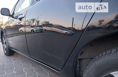 Хэтчбек Nissan Leaf 2013 в Ровно