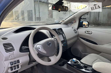 Хэтчбек Nissan Leaf 2012 в Черновцах