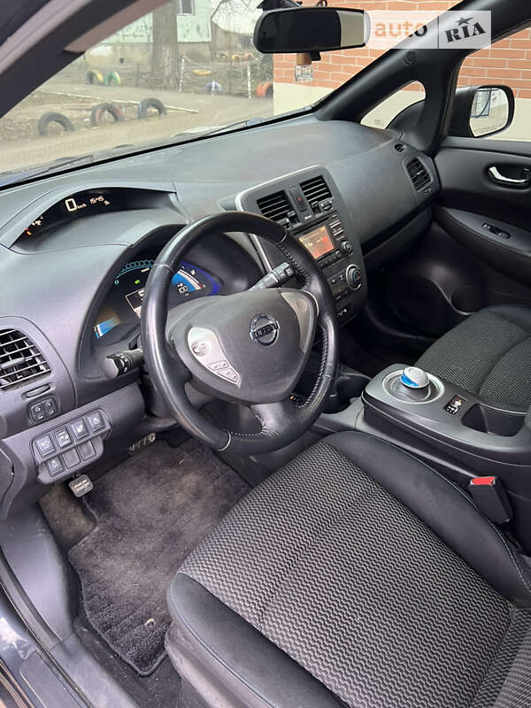 Хетчбек Nissan Leaf 2013 в Одесі фото 5 Хетчбек Nissan Leaf 2013 в Одесі