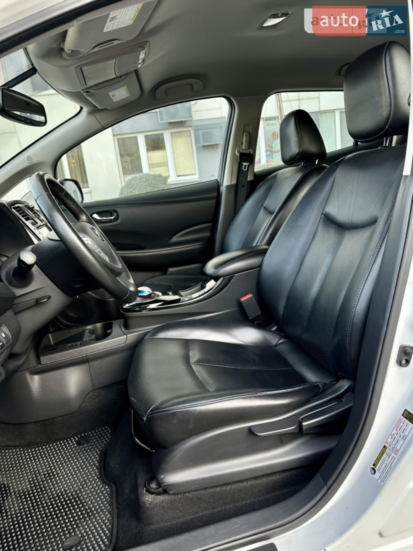 2014 Nissan Leaf - мініатюра 14