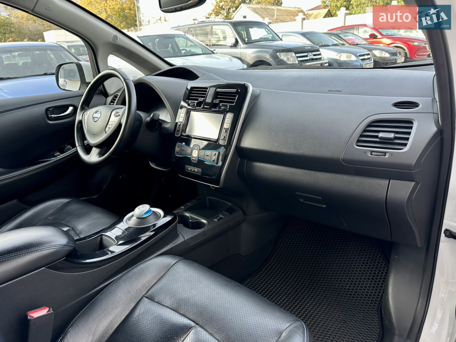 2014 Nissan Leaf - мініатюра 15
