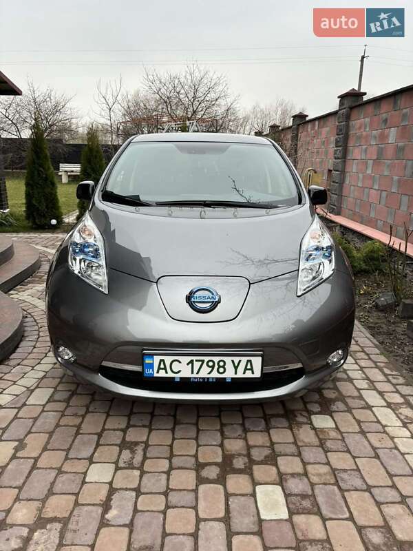 Хэтчбек Nissan Leaf 2017 в Луцке фото 3 Хэтчбек Nissan Leaf 2017 в Луцке