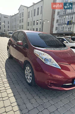 Хэтчбек Nissan Leaf 2013 в Ивано-Франковске