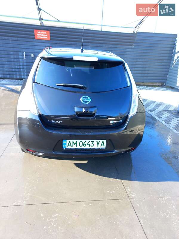 Хетчбек Nissan Leaf 2017 в Житомирі