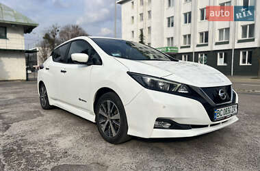 Хэтчбек Nissan Leaf 2018 в Львове