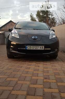 Хэтчбек Nissan Leaf 2013 в Киеве