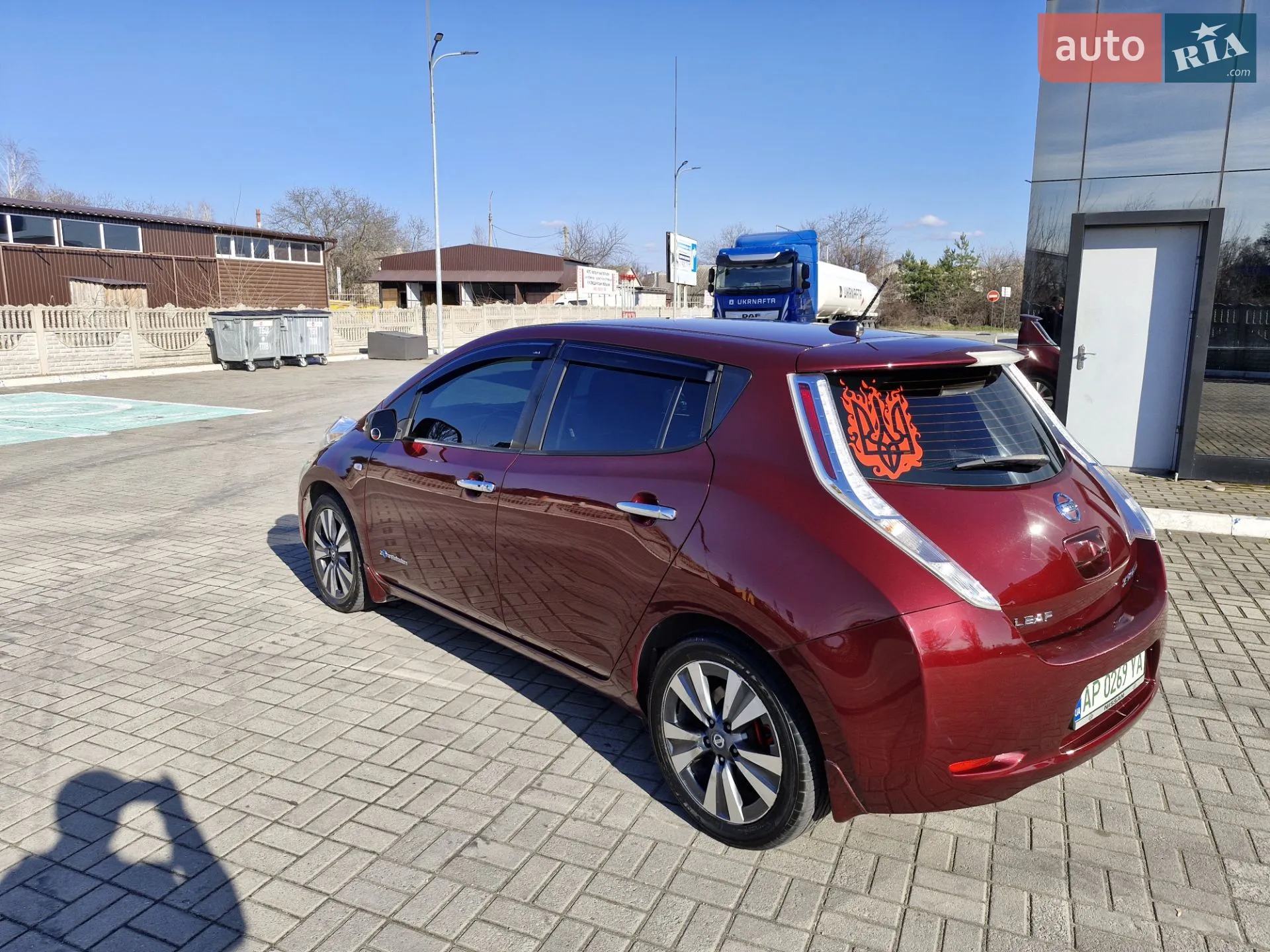 2017 Nissan Leaf - мініатюра 8