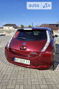 Хетчбек Nissan Leaf 2017 в Запоріжжі