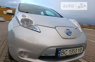 Хэтчбек Nissan Leaf 2016 в Львове