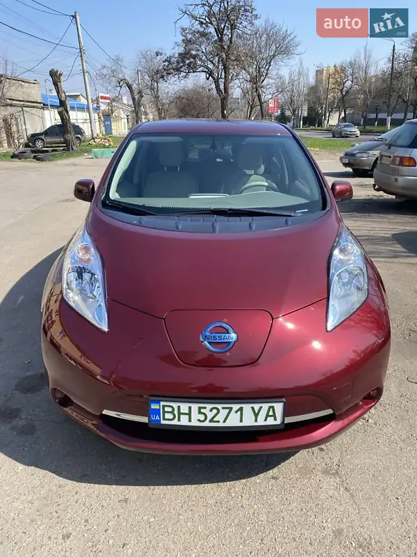Nissan Leaf