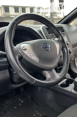 Хэтчбек Nissan Leaf 2013 в Киеве