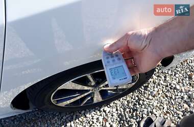 Хэтчбек Nissan Leaf 2019 в 