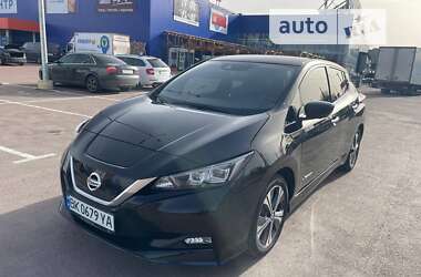 Хэтчбек Nissan Leaf 2020 в Житомире