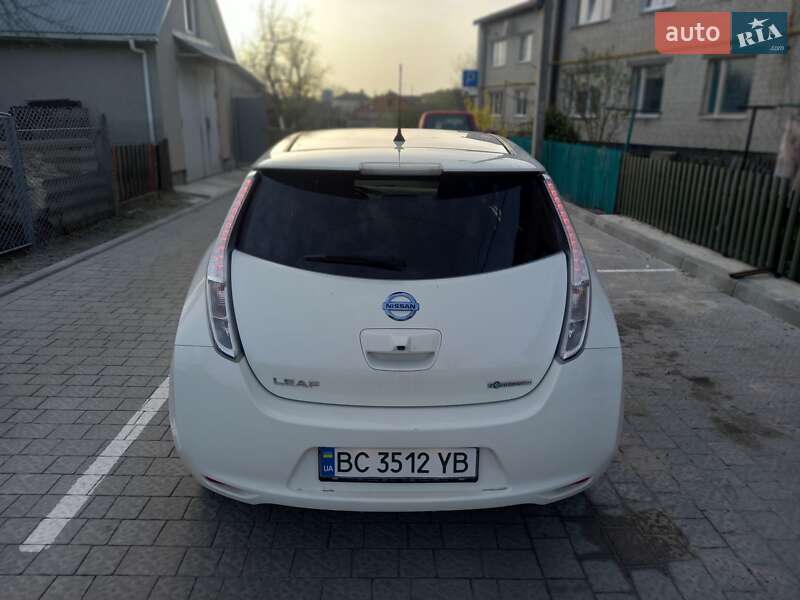 Хетчбек Nissan Leaf 2017 в Львові