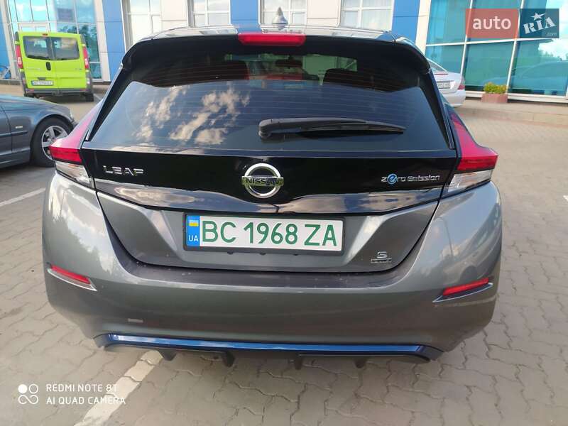 Хетчбек Nissan Leaf 2019 в Любомлі