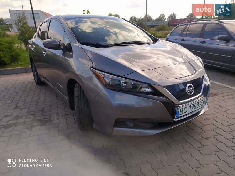 Хетчбек Nissan Leaf 2019 в Любомлі