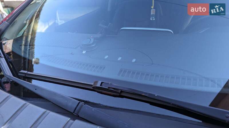 Хэтчбек Nissan Leaf 2014 в Мукачево