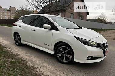 Хетчбек Nissan Leaf 2018 в Ковелі