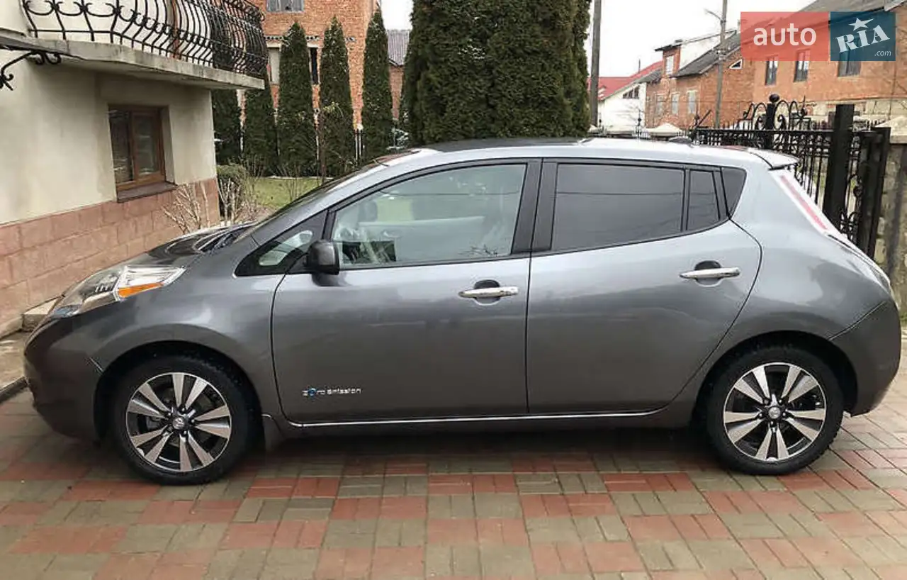 2016 Nissan Leaf - мініатюра 15
