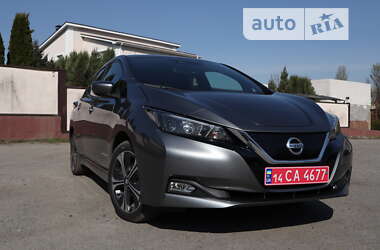 Хэтчбек Nissan Leaf 2019 в Днепре