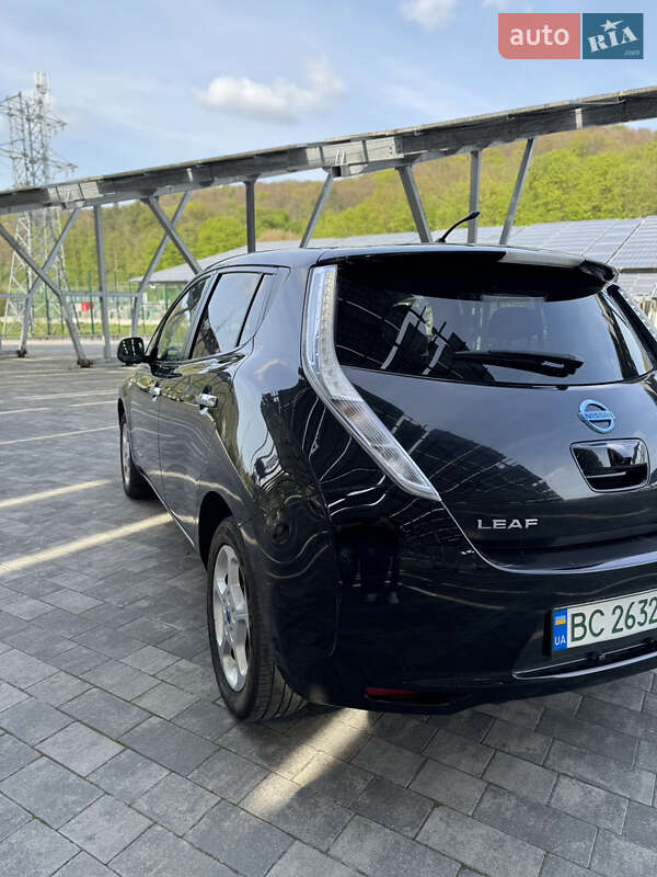 Хетчбек Nissan Leaf 2012 в Львові