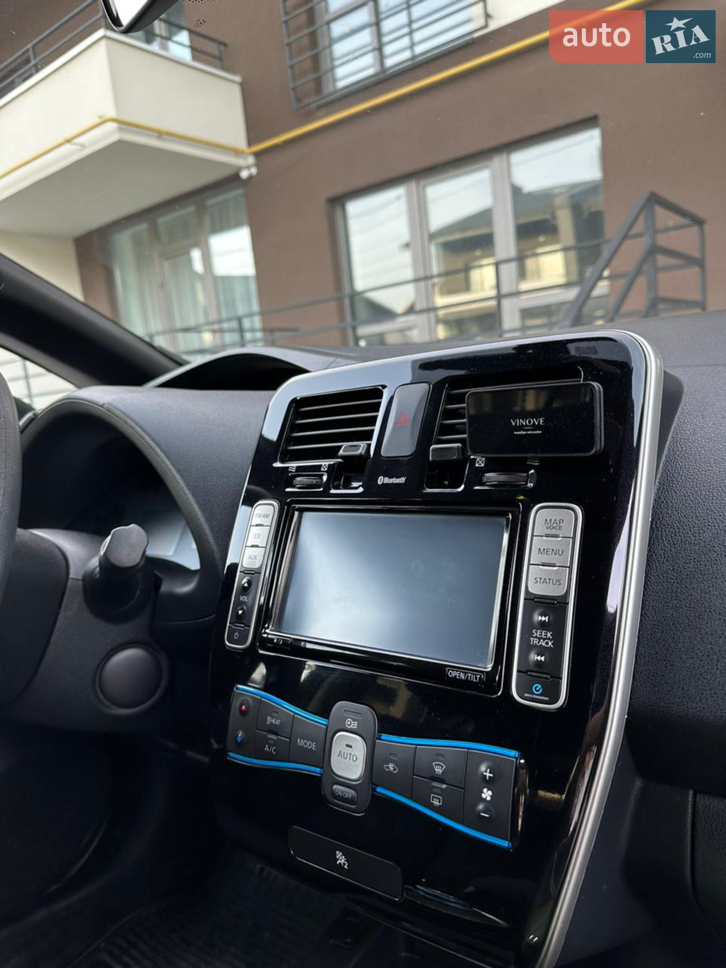 2014 Nissan Leaf - мініатюра 18