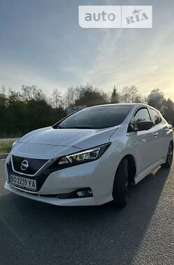 Хетчбек Nissan Leaf 2018 в Бережанах