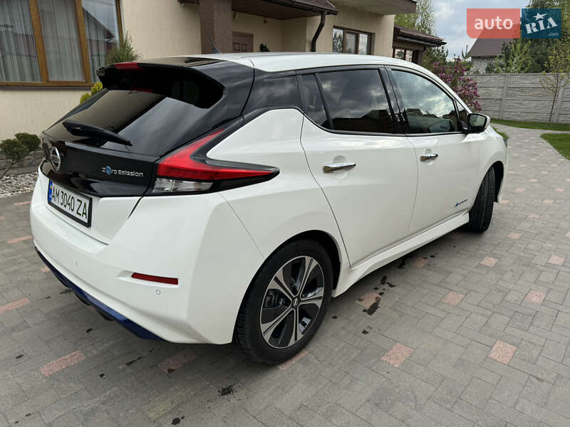 Хэтчбек Nissan Leaf 2019 в Житомире фото 6 Хэтчбек Nissan Leaf 2019 в Житомире