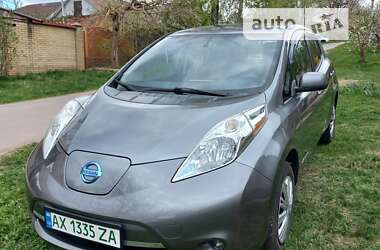 Хетчбек Nissan Leaf 2015 в Харкові