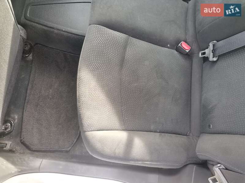 Хэтчбек Nissan Leaf 2016 в Львове