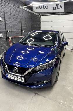 Хетчбек Nissan Leaf 2022 в Львові