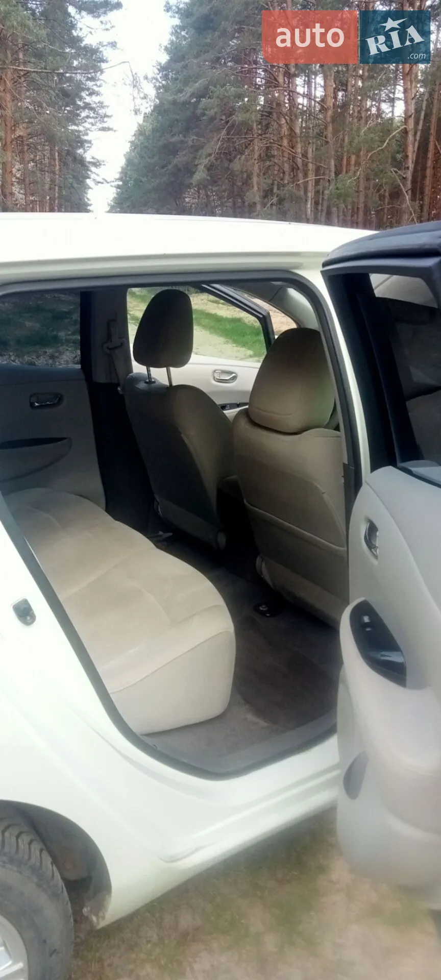 2011 Nissan Leaf - мініатюра 8