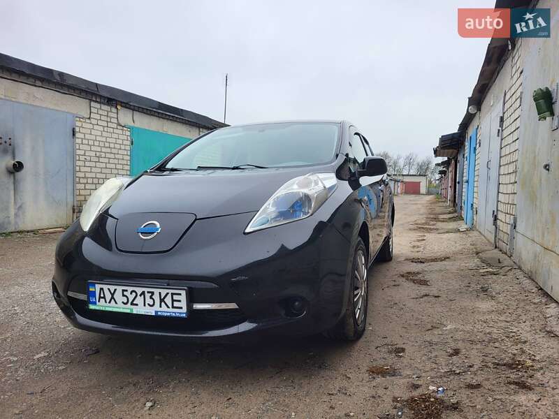 Nissan Leaf 2011